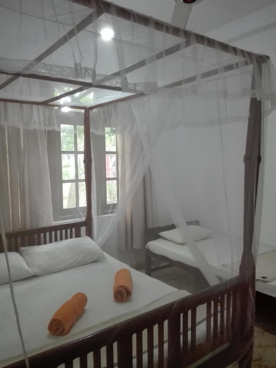 Weligama Villa South Exterior photo